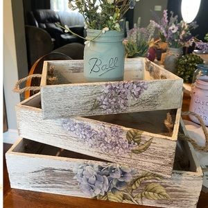 Farmhouse Wooden Trays| Nesting trays floral transfer and white | Office decor